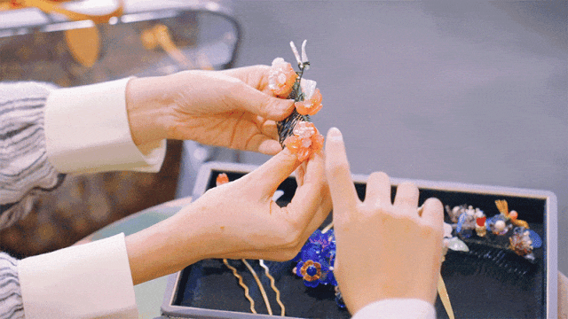 」共庆专属“她”的闪耀时刻开元ky棋牌开启「五感之旅(图3) 」共庆专属“她”的闪耀时刻开元ky棋牌开启「五感之旅(图3)