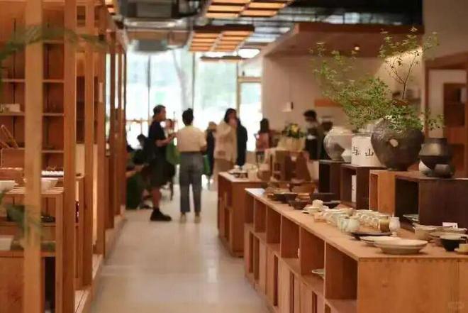 意：从文化再造到当代生活提案开元棋牌试玩民艺品牌的新生(图5)